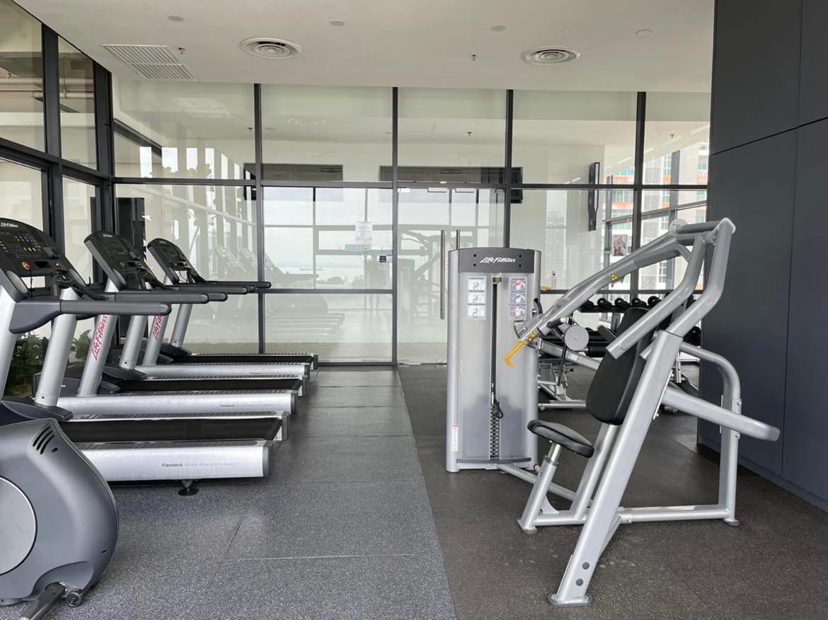 Timeless, 3br Cityview By Wstay @ Tropicana 218 Macalister Apartment